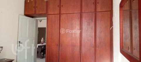 Image 19 - 667403