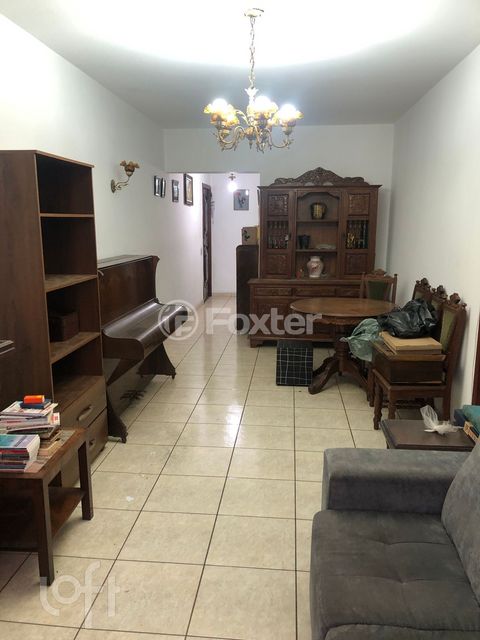 Image 4 - 668555