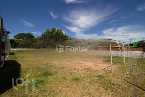 Image 11 - 675436
