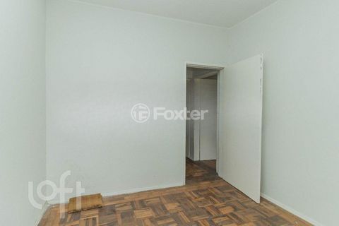 Image 7 - 678845