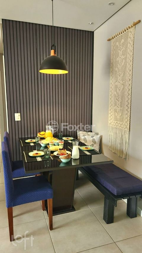 Image 3 - 679813
