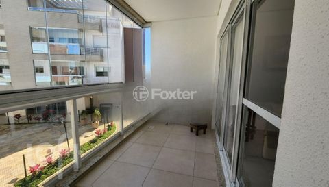 Image 8 - 679813