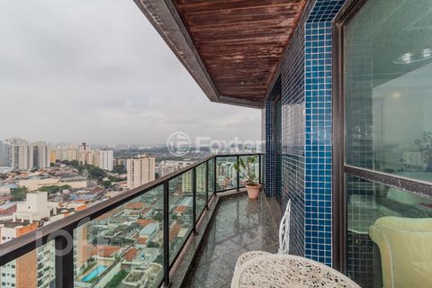 Image 4 - 679817