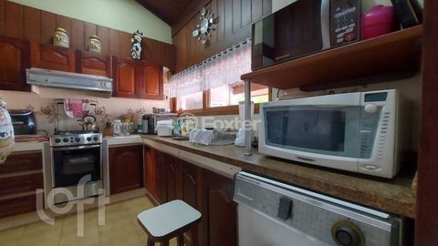 Image 7 - 688615