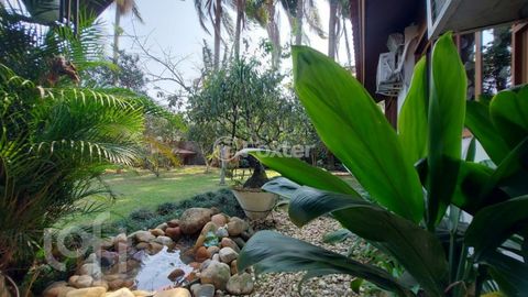 Image 14 - 688615