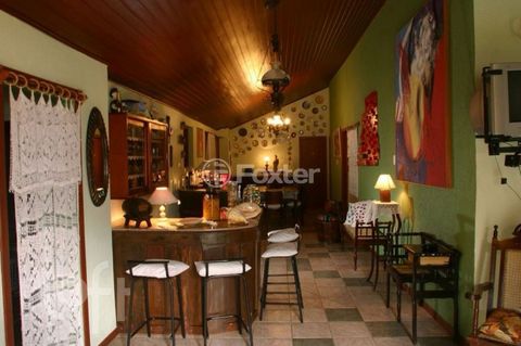 Image 4 - 692575