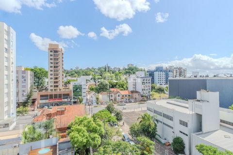 Image 4 - 692721