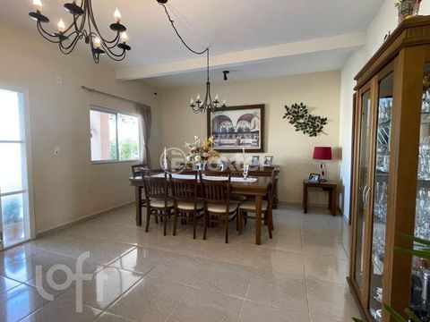 Image 3 - 695365