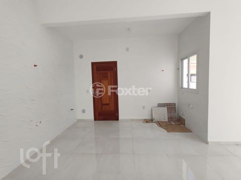 Image 3 - 695535