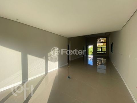 Image 7 - 695844