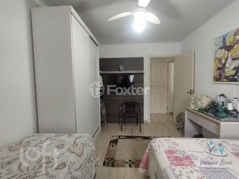 Image 8 - 696469