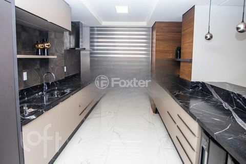 Image 4 - 696830