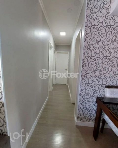 Image 7 - 700327