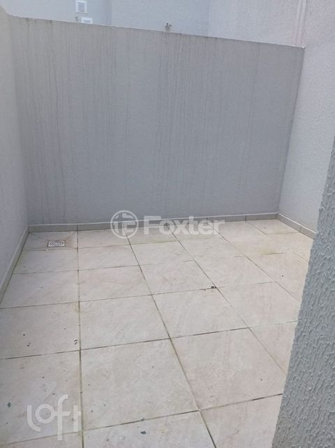 Image 9 - 700503