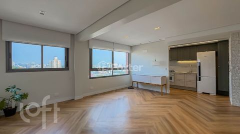 Image 1 - 701070