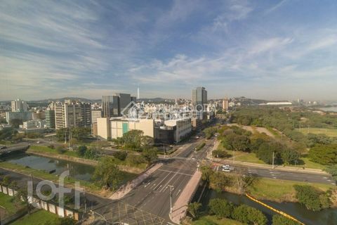 Image 18 - 701493
