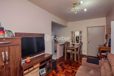 Image 3 - 702864