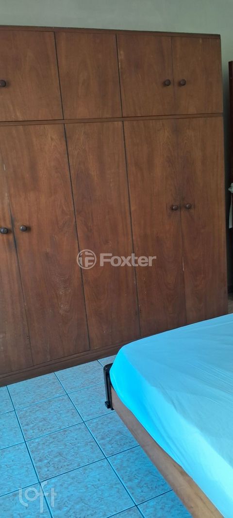 Image 7 - 703783