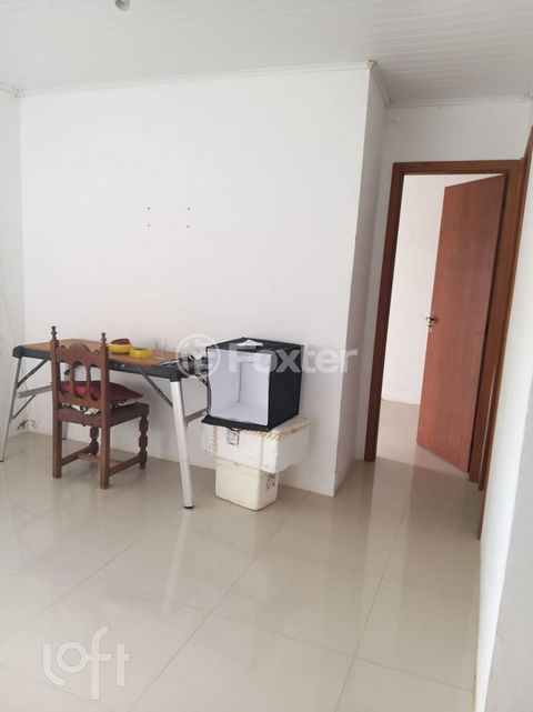 Image 6 - 703788