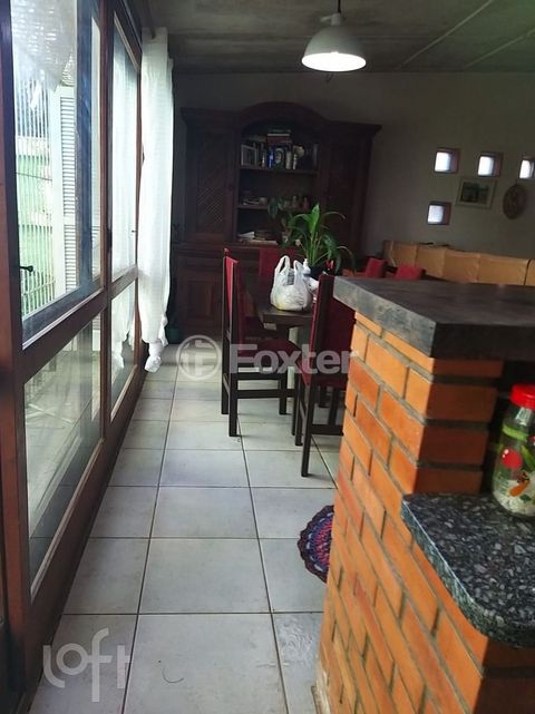 Image 3 - 703788