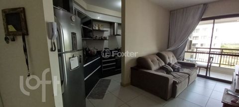 Image 8 - 703951