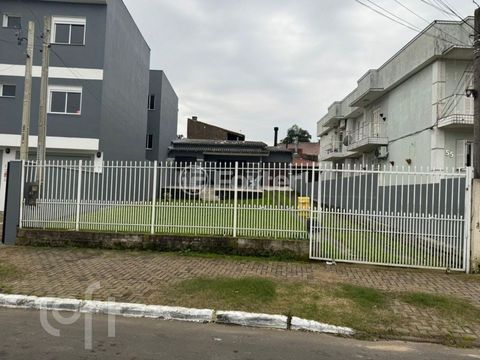 Image 4 - 704143