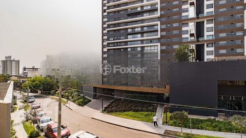 Image 4 - 705793