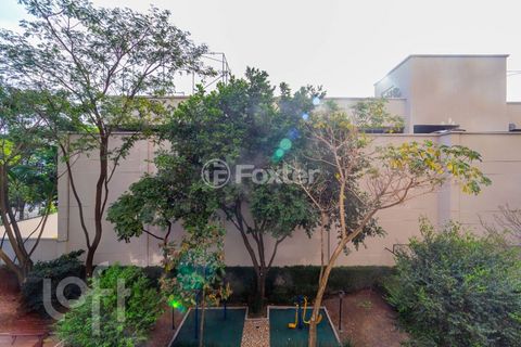Image 9 - 713299