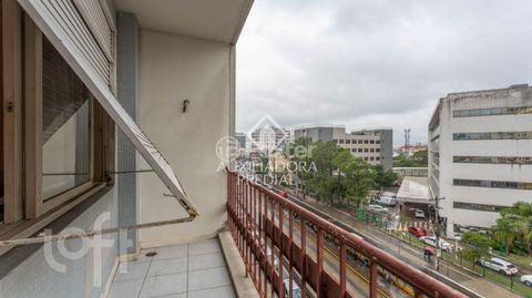 Image 9 - 715058