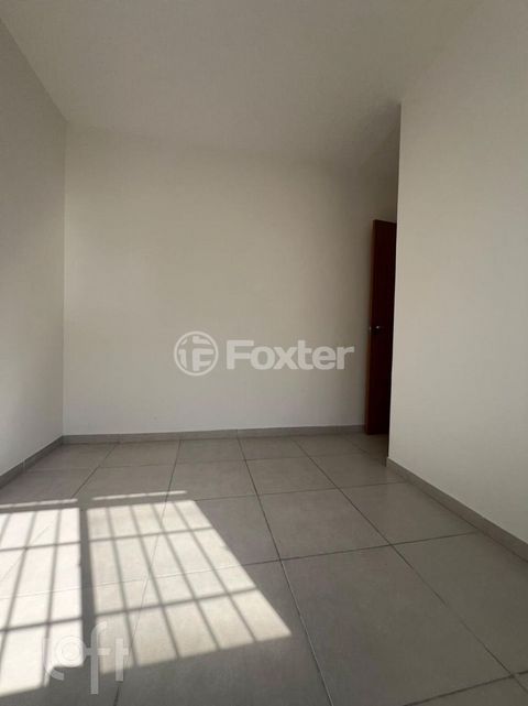 Image 7 - 717434