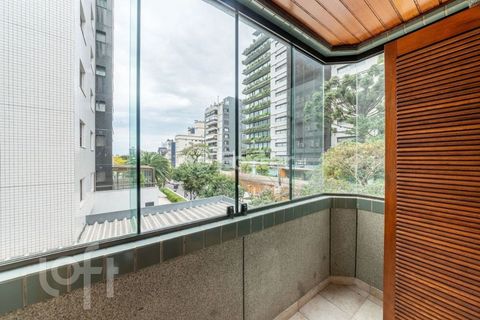 Image 7 - 717498
