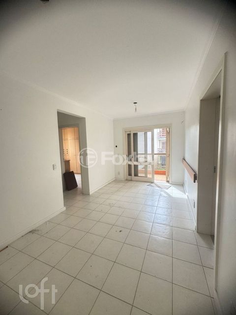Image 1 - 717518