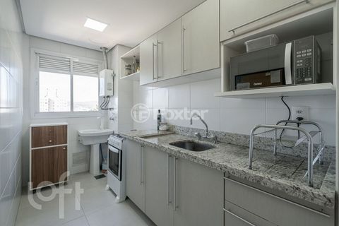 Image 15 - 726087