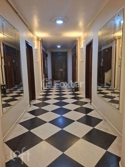 Image 3 - 728684