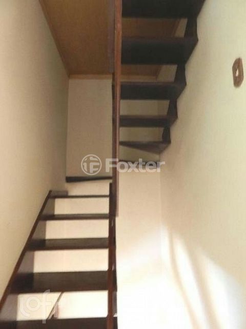 Image 9 - 728838