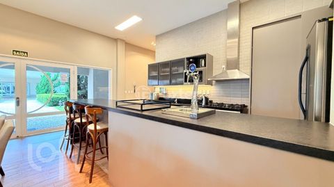 Image 19 - 729356