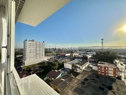 Image 10 - 729690