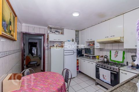 Image 7 - 729861