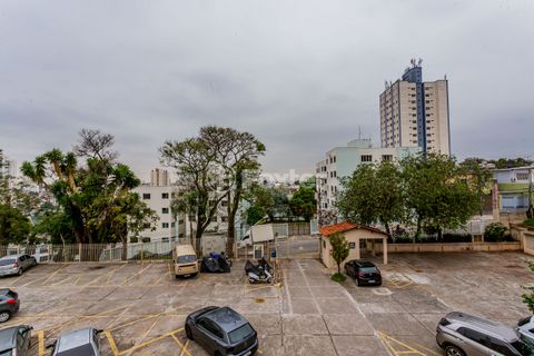 Image 11 - 729932
