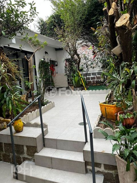Image 9 - 730009