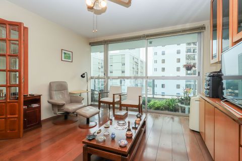 Image 3 - 730112