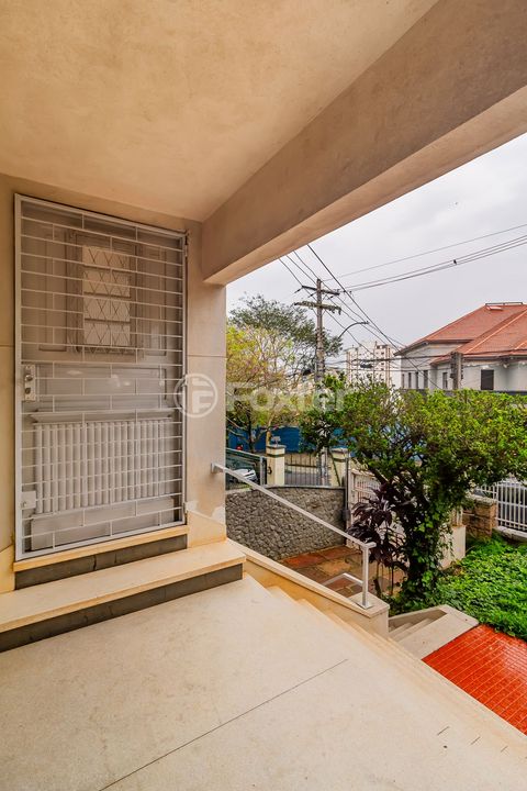 Image 7 - 731822