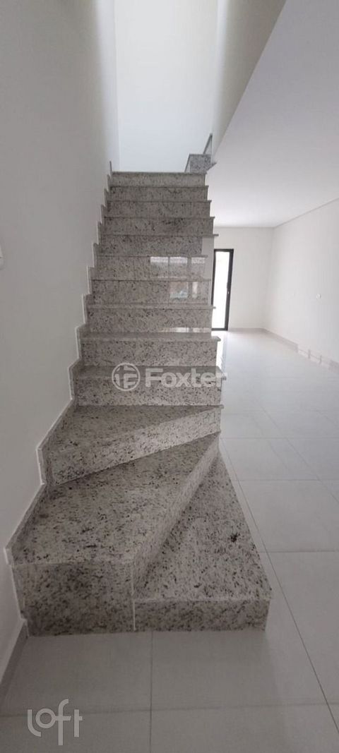 Image 8 - 731981