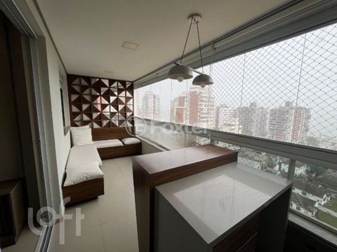 Image 6 - 732288