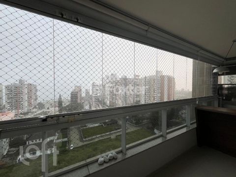 Image 4 - 732288