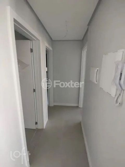 Image 4 - 732347