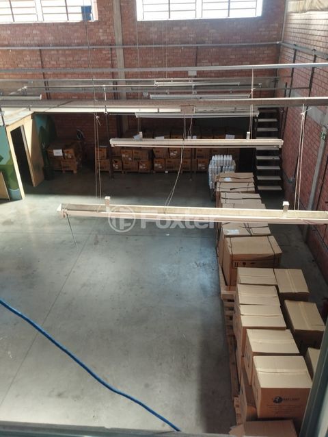Image 5 - 734094