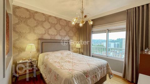 Image 8 - 734697