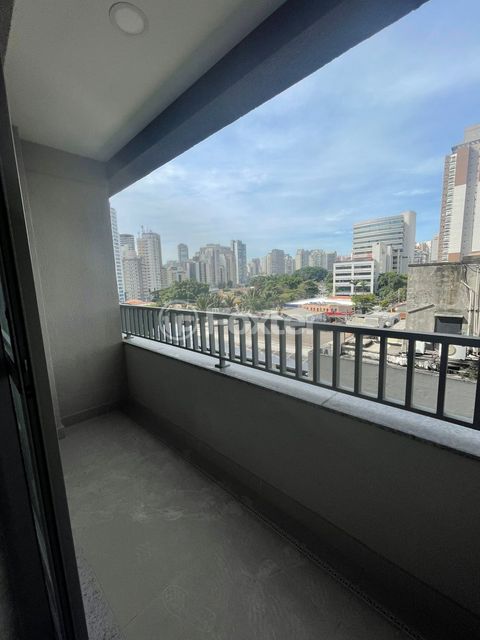 Image 2 - 734960