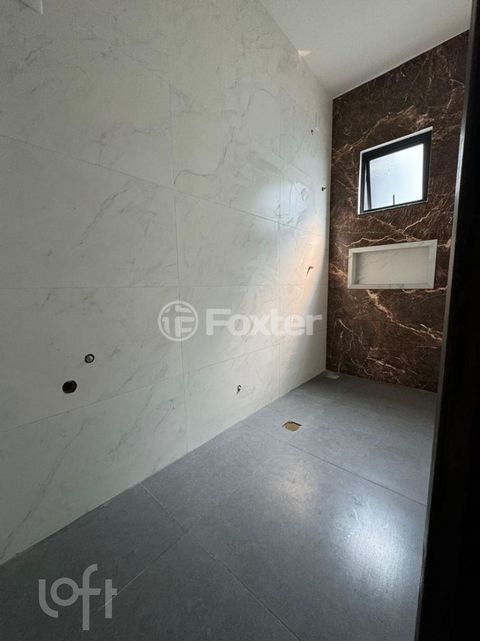 Image 7 - 735081